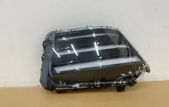 Peugeot 2008 II Front fog light 9850436380 L855612 L855613