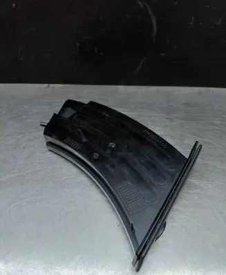 BMW 5 E60 E61 Cup holder 7134104