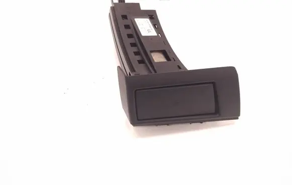 BMW X3 E83 Cup holder 22167210 3416005