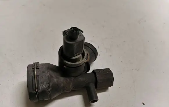 Audi A3 S3 8P Engine coolant pipe/hose 1K0122291D