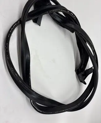 BMW 2 F22 F23 Seal rubber (tailgate) 7310944