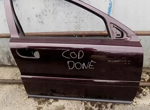 Volvo S60 Front door