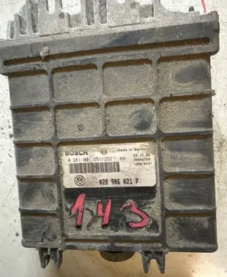 Volkswagen Sharan Engine control unit/module 028906021P
