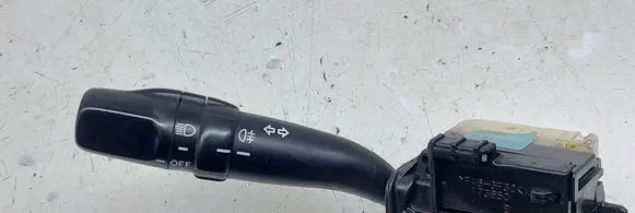 Toyota Avensis Verso Indicator stalk 8414044030 173650