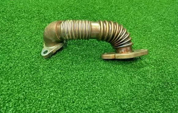 Renault Trafic III (X82) EGR valve line/pipe/hose 147252403R