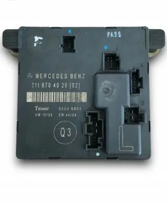 Mercedes-Benz E W211 Door control unit/module A2118704026