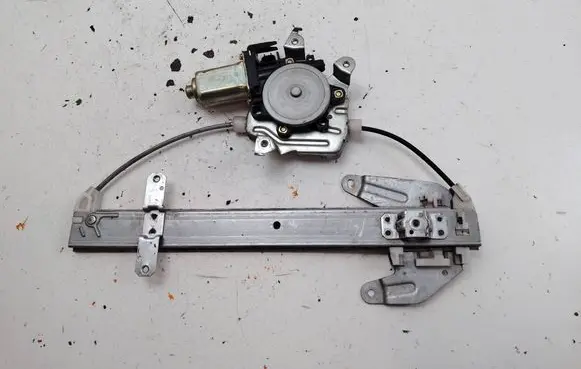 Nissan X-Trail T30 Rear door window regulator with motor 8073189913