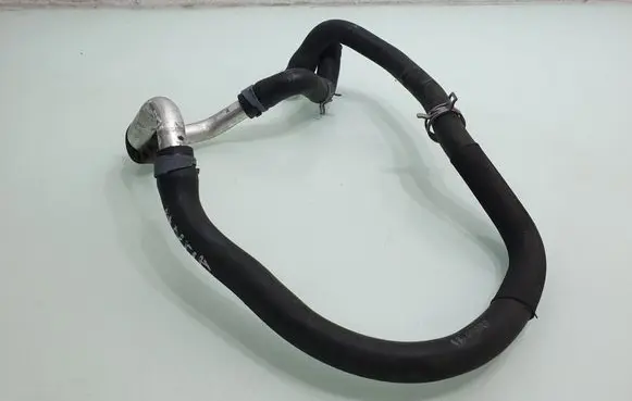 Mercedes-Benz GL X164 Engine coolant pipe/hose A1645060635