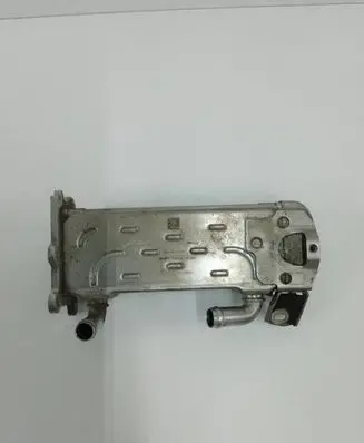 Mercedes-Benz E W212 EGR valve cooler 7200264 A6511400675 0791403470