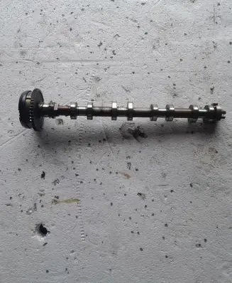 BMW 7 F01 F02 F03 F04 Camshaft 71830001