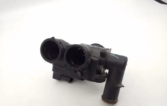 Mercedes-Benz E W211 Coolant heater control valve A2118320084