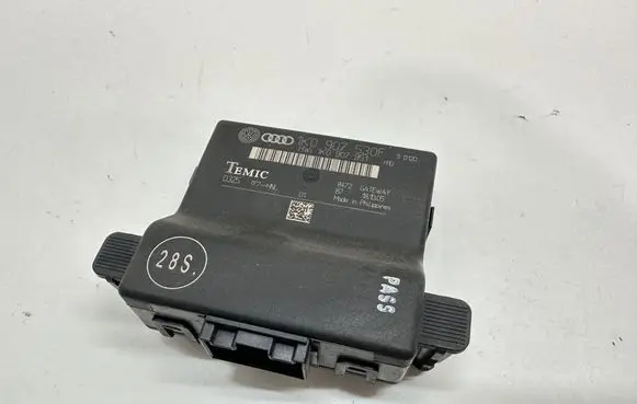 Volkswagen Jetta V Gateway control module 1K0907530F 1K0907951