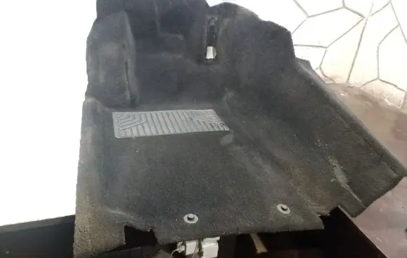 Mercedes-Benz R W251 Front floor carpet liner 