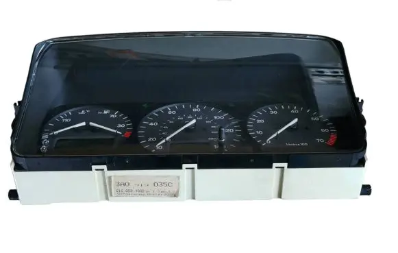 Volkswagen PASSAT B4 Speedometer (instrument cluster) 3A0919035C 6160594002 310594
