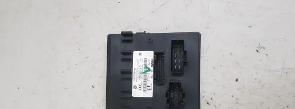 Audi Q7 4L Comfort/convenience module 4F0907279