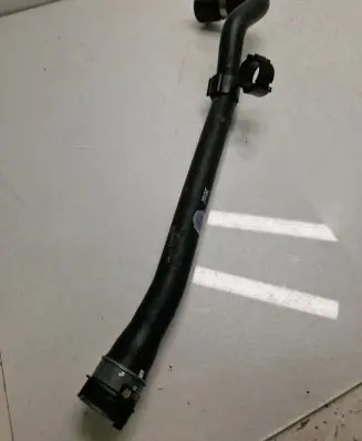 Mercedes-Benz GLE W167 Engine coolant pipe/hose