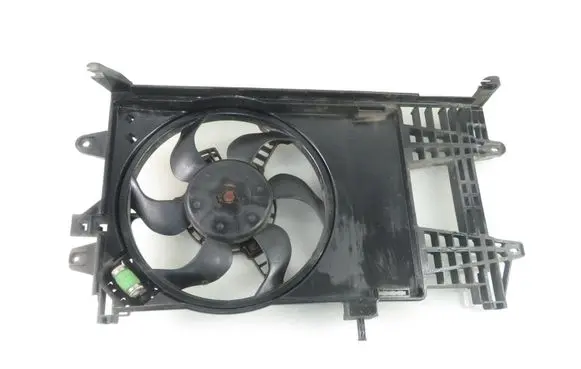 Fiat Punto (188) Fan set 