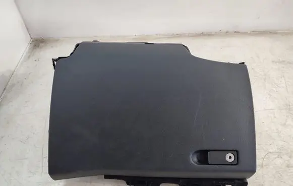 Mercedes-Benz GLK (X204) Glove box A2046801591