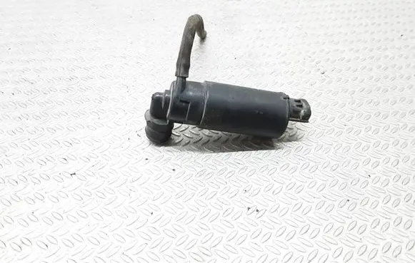 Windscreen/windshield washer pump