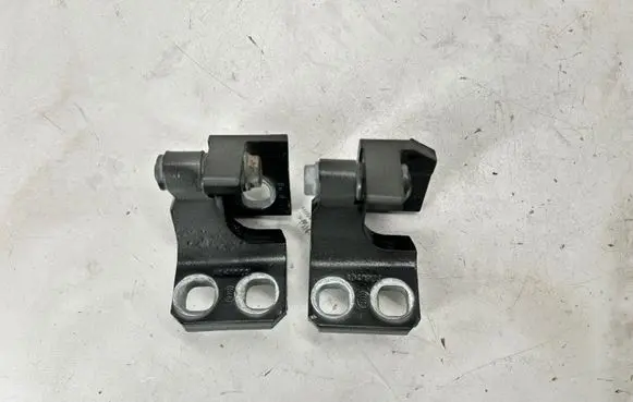Front door hinge set