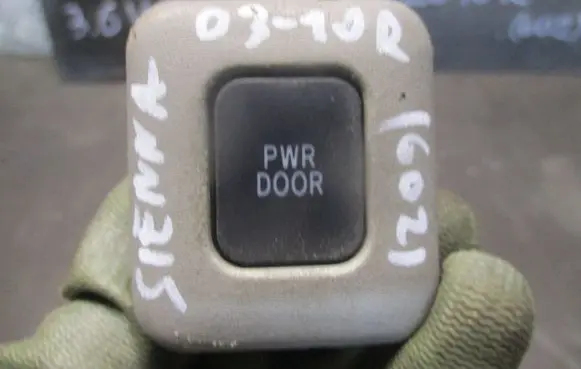 Toyota Sienna XL20 II Electric sliding door switch 