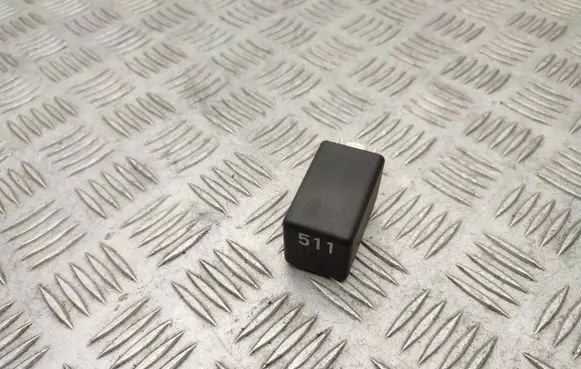 Glow plug pre-heat relay