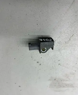Mercedes-Benz C W204 Airbag deployment crash/impact sensor A2048201985 04896011AB