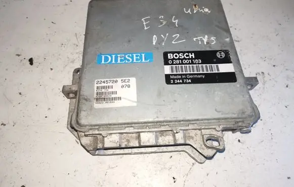 BMW 5 E34 Engine control unit/module 0281001183 2244734 2245720