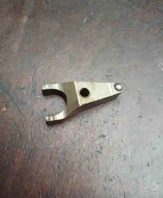 Toyota Avensis T270 Fuel Injector clamp holder