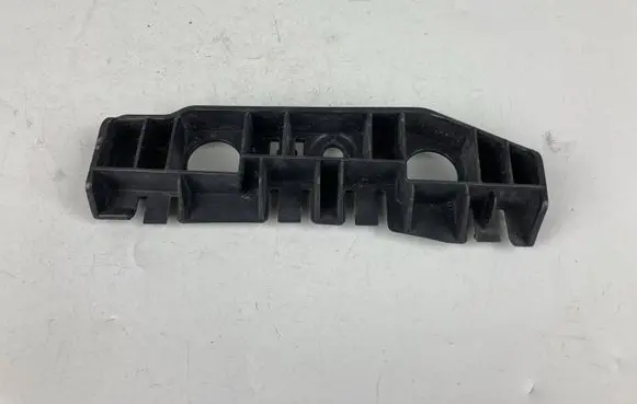 Audi A5 Front bumper mounting bracket 8W6853921