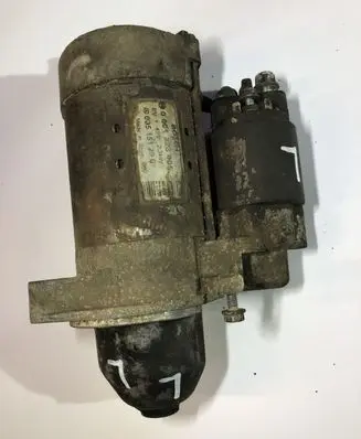 Mercedes-Benz E W211 Starter motor 0051512901