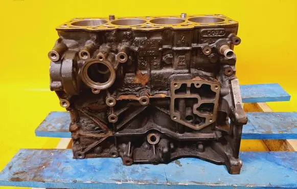 Mitsubishi Outlander Engine block BSY