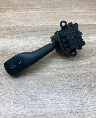 BMW 3 E46 Indicator stalk 8363662