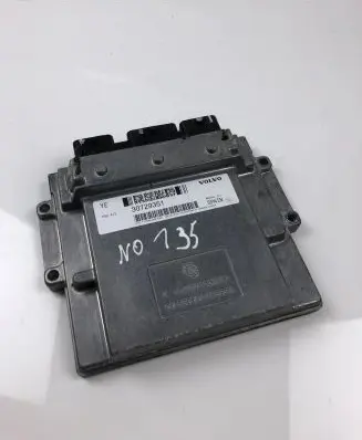 Volvo V70 Engine control unit/module 30729351