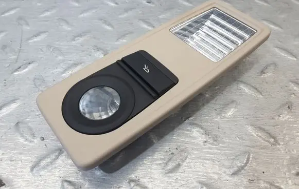 BMW 5 F10 F11 Rear seat light 9216618