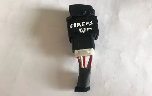 KIA Carens I Electric window control switch