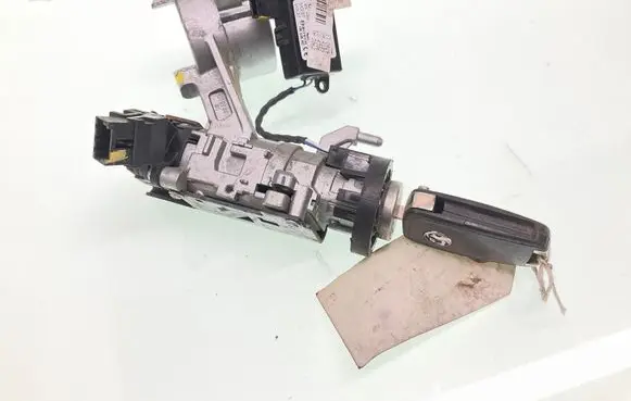 Opel Mokka X Ignition lock