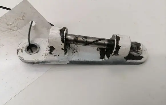 Mercedes-Benz E W123 Rear door upper hinge