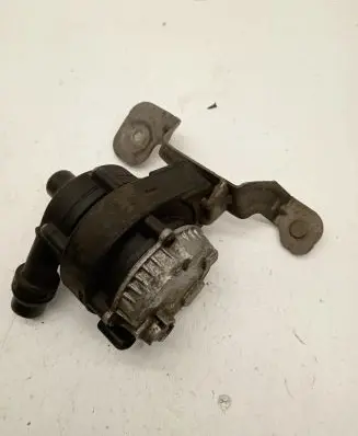 BMW X5 F15 Electric auxiliary coolant/water pump 8602021