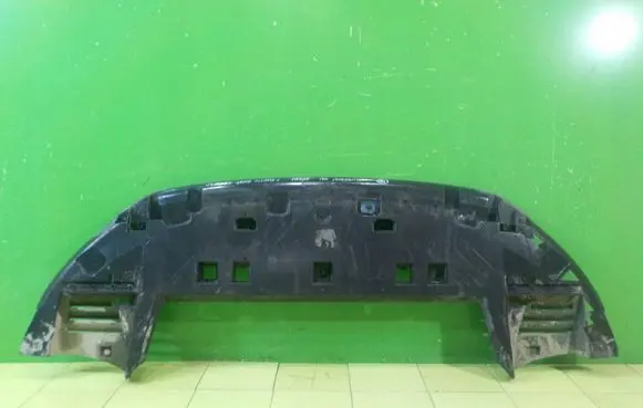 Citroen C4 II Picasso Front bumper skid plate/under tray 