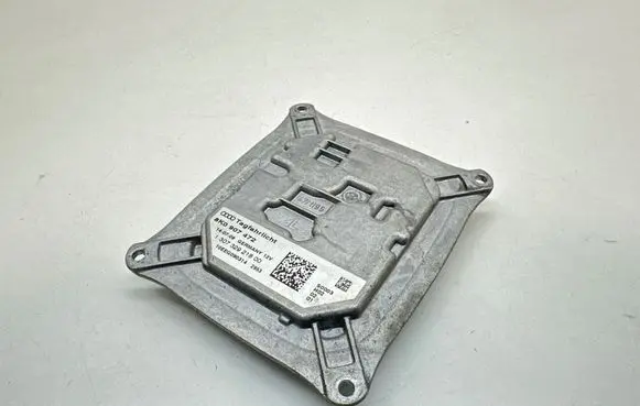 Audi A4 S4 B8 8K Headlight ballast module Xenon 8K0907472