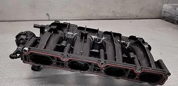 Volkswagen PASSAT CC Intake manifold 