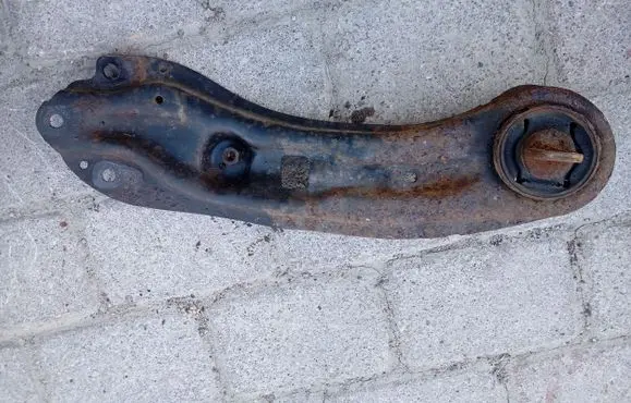 Fiat Freemont Rear control arm 416AF3023