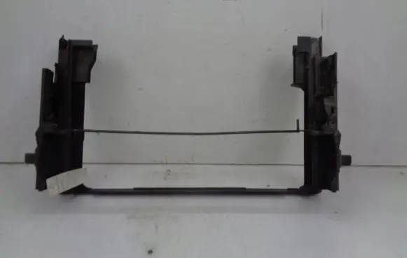 BMW 7 F01 F02 F03 F04 Intercooler air guide/duct channel 17107804617