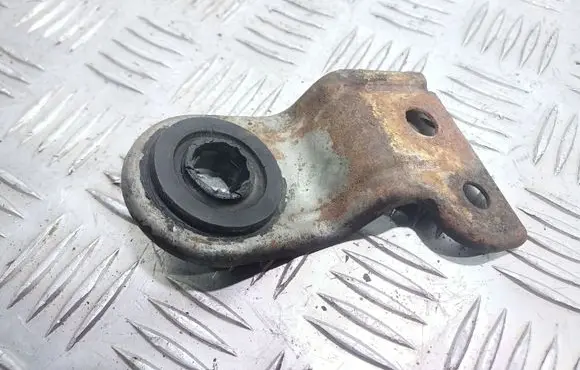 Mazda 626 Radiator mount bracket