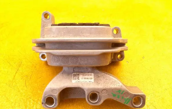 Seat Ibiza IV (6J,6P) Engine mounting bracket 6C0199262D