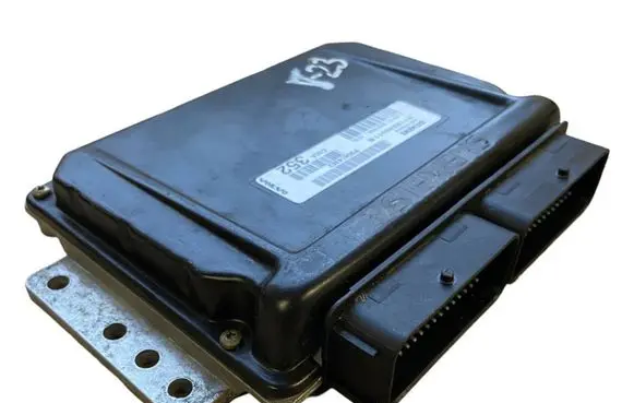 Volvo S40 Engine control unit/module S118245011B P30614352 220315069