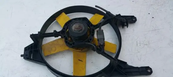 Nissan Micra Radiator cooling fan shroud