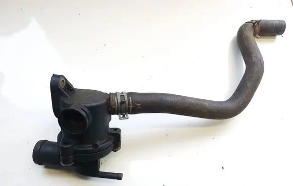 Skoda Fabia Mk1 (6Y) Engine coolant pipe/hose 047121111m