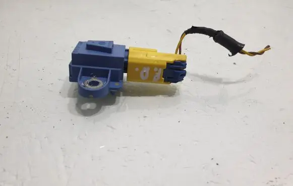 Skoda Octavia Mk2 (1Z) Airbag deployment crash/impact sensor 1K0955557B